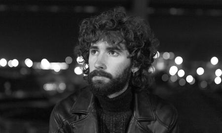 Imagen Pablo Casanueva expone La imaxe, lo tapecío en el Centro Tito Bustillo