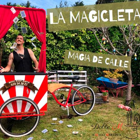 Festival “Las tres noches de Lastres”. La magicleta del Mago Martín